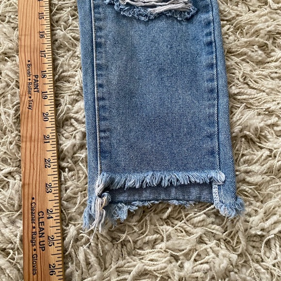 Vici P.O.L premium denim medium wash distressed raw hem jeans size small - Picture 8 of 16